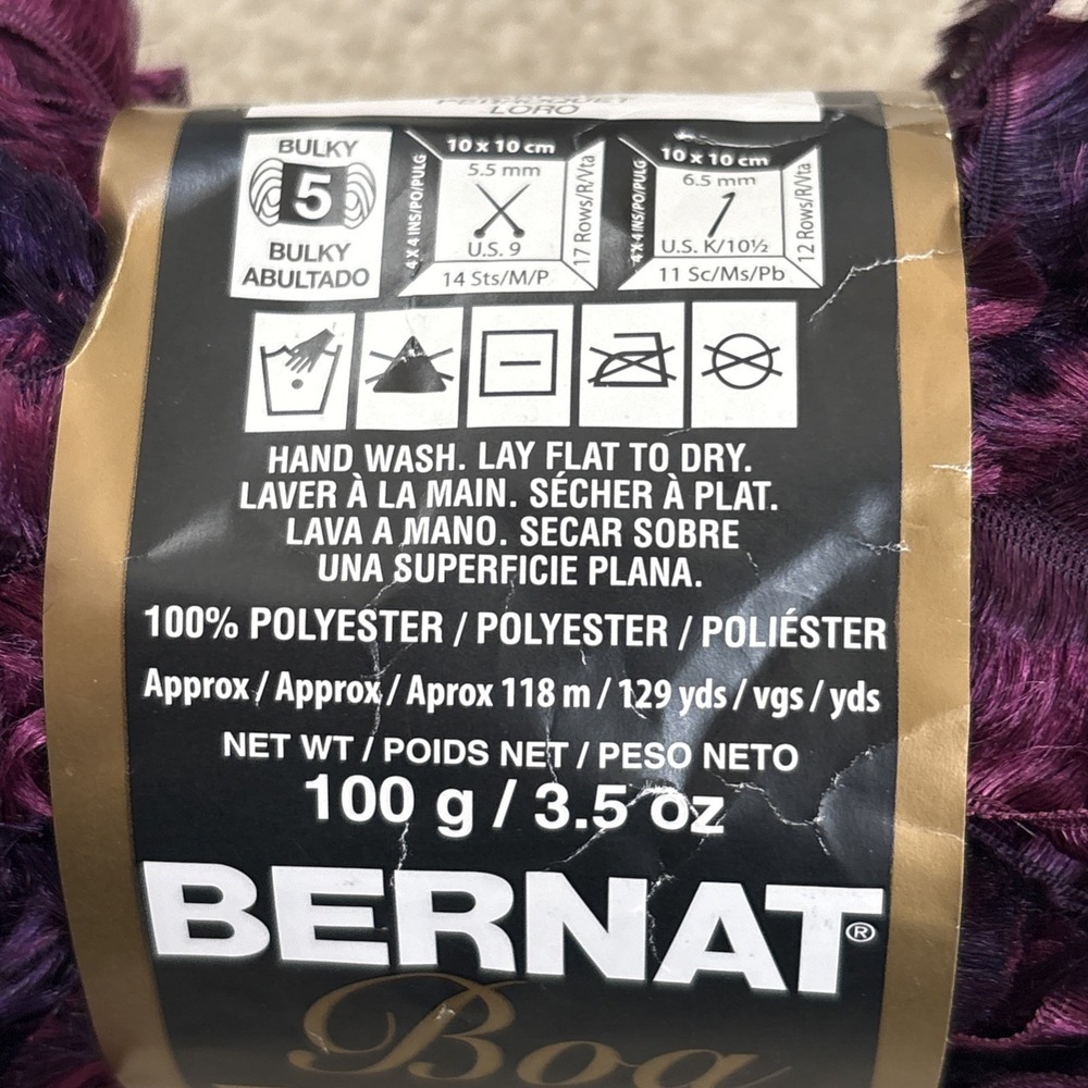 Boa Yarn 1.75 oz 50g Bulky 5 Weight Bernat Ribbon Eyelash Mocking Bird - Picture 3 of 6